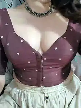 Brown Maxi online show from 16, 2, 2025