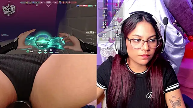 Snapshot of PetiteSophie_ chatting on 10, 2, 2025 PetiteSophie online show from 10, 2, 2025