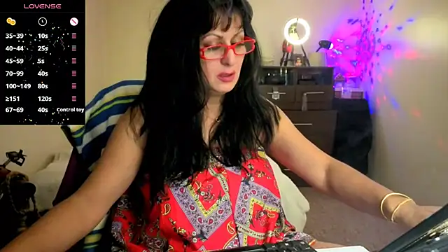 YourDreamLoverr online show from 26, 11, 2025