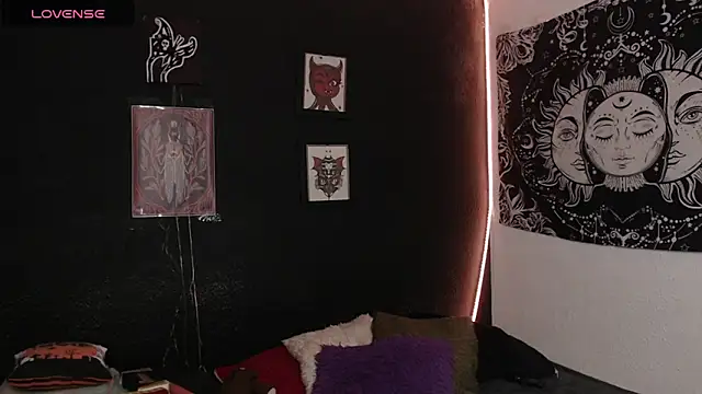 niakat  online show from 10, 9, 2025