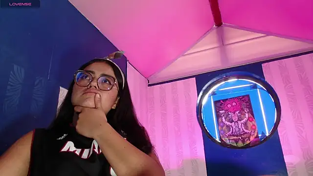 vitoria23  online show from 21, 5, 2026