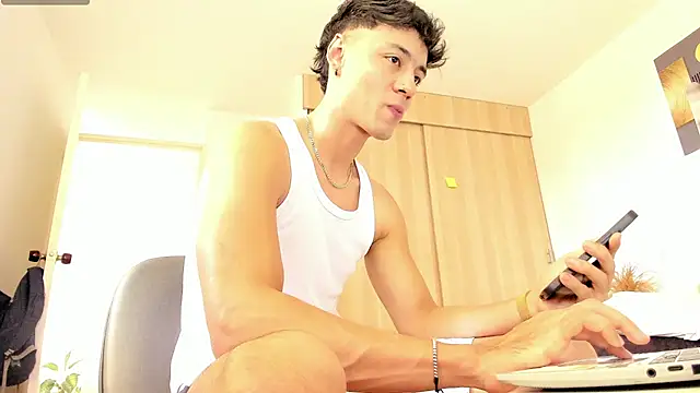 Sebastian-Dash online show from 29, 11, 2025