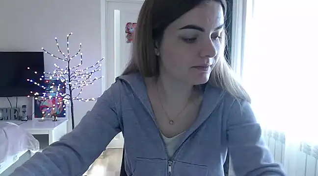 Snapshot of _JustmeHere_ chatting on 4, 1, 2025 JustmeHere online show from 4, 1, 2025