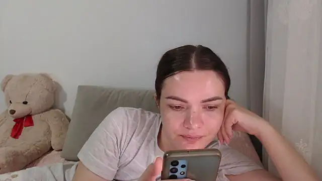  JustmeHere  online show from 14, 12, 2025