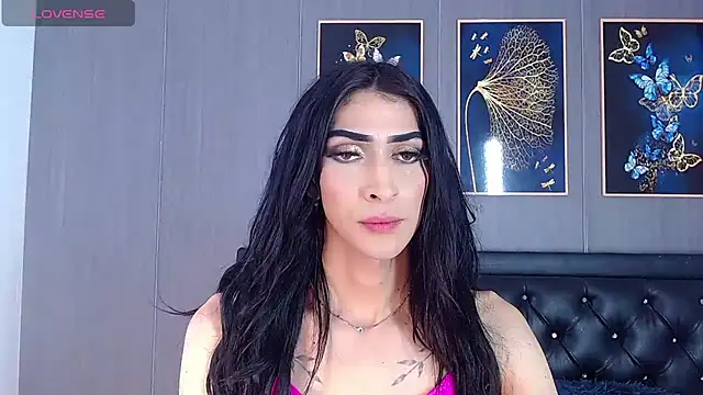 Snapshot of Evelynn_sex_ chatting on 4, 1, 2025 Evelynn sex online show from 4, 1, 2025