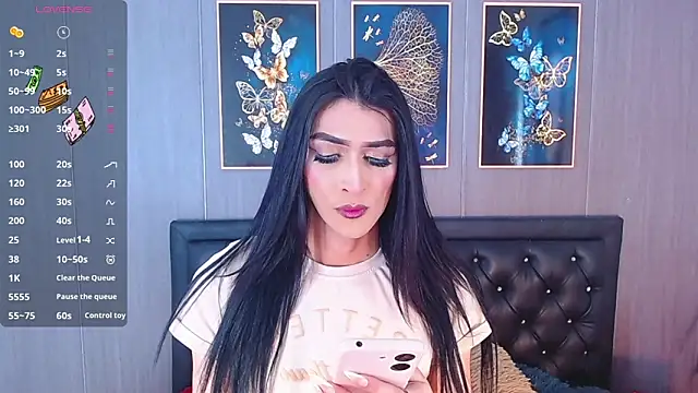Snapshot of Evelynn_sex_ chatting on 19, 3, 2025 Evelynn sex online show from 19, 3, 2025