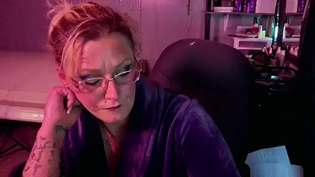 Snapshot of Lisalovely6981 chatting on 26, 1, 2025 Lisalovely6981 online show from 26, 1, 2025