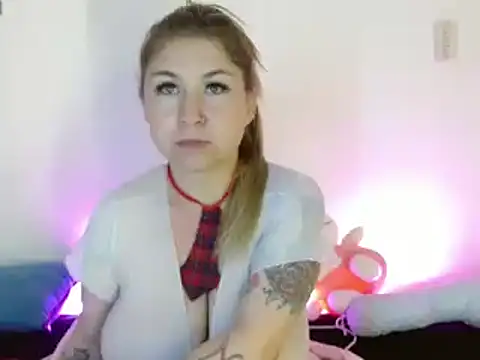 Snapshot of kittycatw chatting on 7, 1, 2025 kittycatw online show from 7, 1, 2025