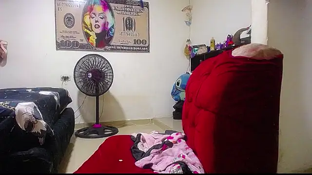 Snapshot of harry_lia_ chatting on 19, 9, 2025 harry lia  online show from 19, 9, 2025