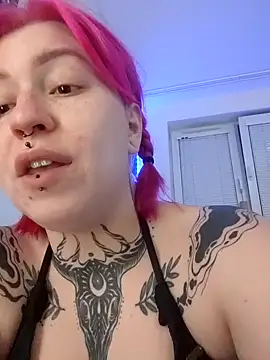 Snapshot of divine_eve chatting on 26, 1, 2025 divine eve online show from 26, 1, 2025