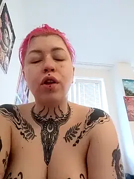 Snapshot of divine_eve chatting on 1, 2, 2025 divine eve online show from 1, 2, 2025