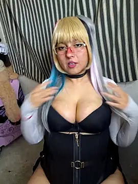 Derry Cooper online show from 12, 4, 2026