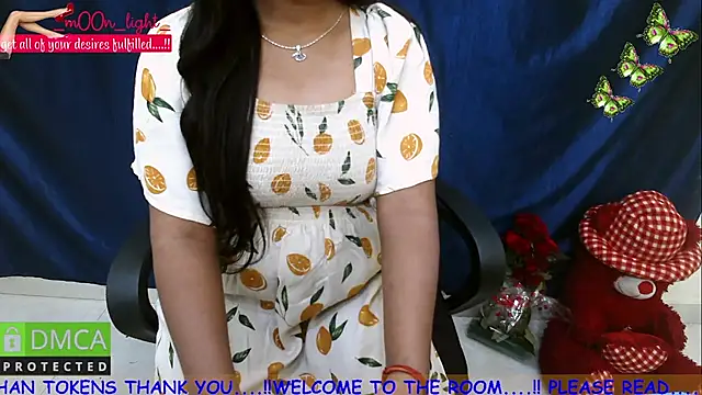  mOOn light  online show from 8, 2, 2025