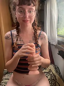 Snapshot of _foxygirl_ chatting on 29, 5, 2026 foxygirl online show from 29, 5, 2026