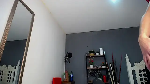 Snapshot of Jhonny-Blake chatting on 16, 12, 2024 Jhonny-Blake online show from 16, 12, 2024