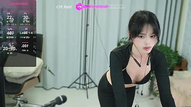  YouY  online show from 4, 3, 2025