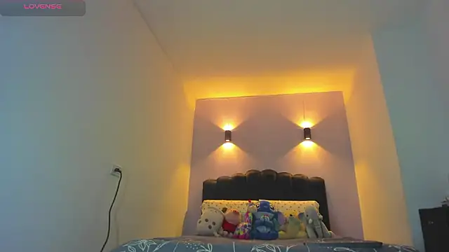 Sofia Clauss  online show from 22, 3, 2026