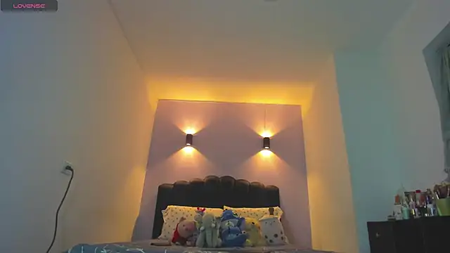 Sofia Clauss  online show from 23, 3, 2026