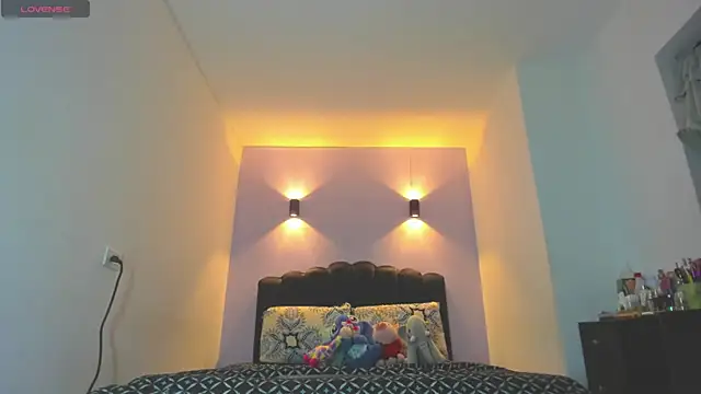 Sofia Clauss  online show from 16, 4, 2026