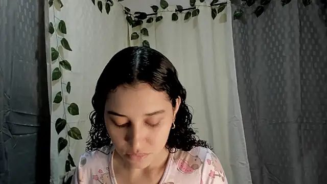 gabriela duarte1 online show from 13, 11, 2025