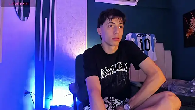 AlessandroDybala online show from 1, 3, 2025