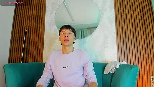 AlessandroDybala online show from 7, 3, 2025