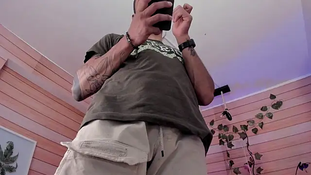 Snapshot of Tom_cooper_ chatting on 22, 3, 2025 Tom cooper online show from 22, 3, 2025