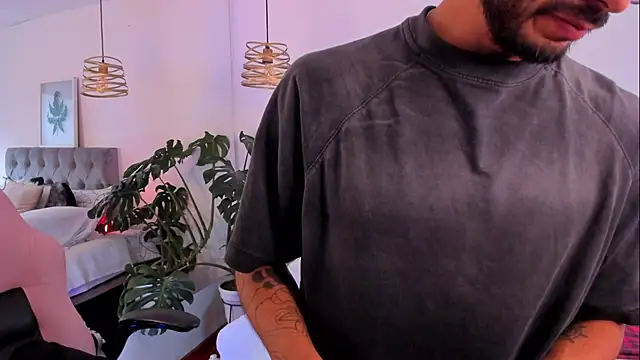 Snapshot of Tom_cooper_ chatting on 15, 11, 2025 Tom cooper online show from 15, 11, 2025