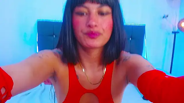 Snapshot of candy_lux_ chatting on 10, 7, 2026 candy lux online show from 10, 7, 2026