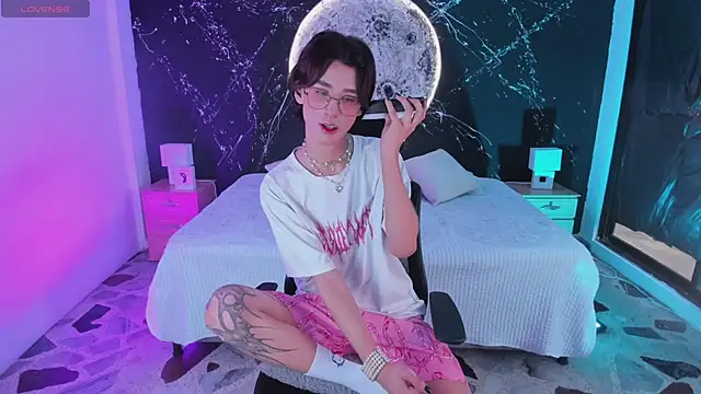 Snapshot of JasperCooper_ chatting on 6, 2, 2025 JasperCooper online show from 6, 2, 2025