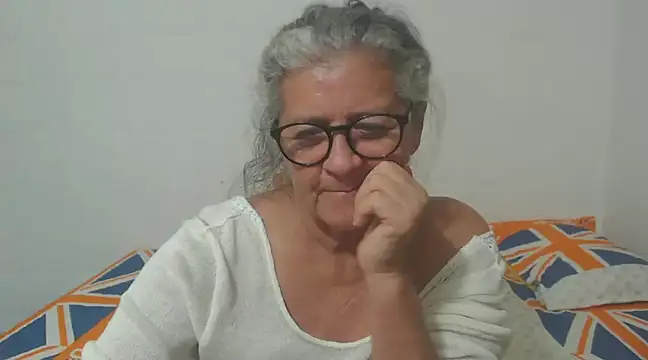 candy mature  online show from 20, 2, 2025