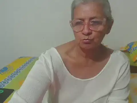 candy mature  online show from 7, 3, 2025