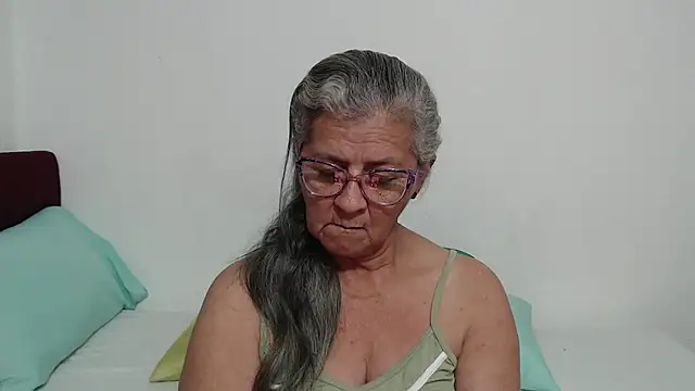 candy mature  online show from 25, 3, 2026