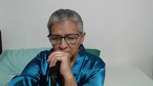 candy mature  online show from 7, 4, 2026