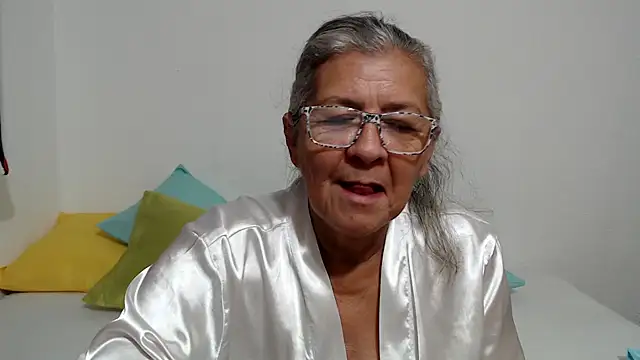 Snapshot of candy_mature_ chatting on 26, 6, 2026 candy mature online show from 26, 6, 2026