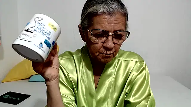 Snapshot of candy_mature_ chatting on 29, 6, 2026 candy mature online show from 29, 6, 2026