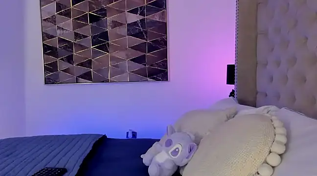 vangie  online show from 25, 1, 2025