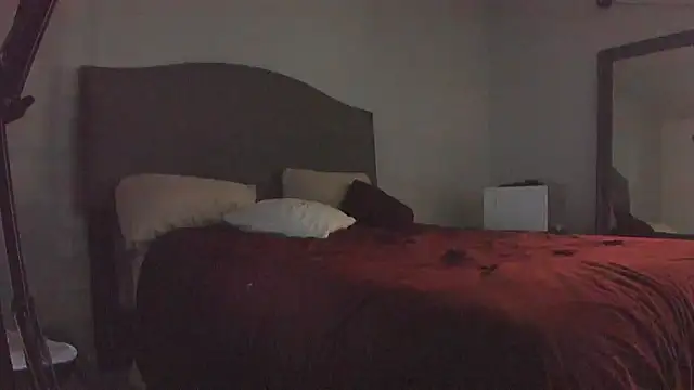 yiauana online show from 12, 2, 2026