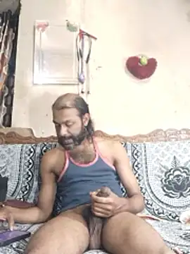 Snapshot of BadBoySmoker7070 chatting on 18, 5, 2026 BadBoySmoker7070 online show from 18, 5, 2026