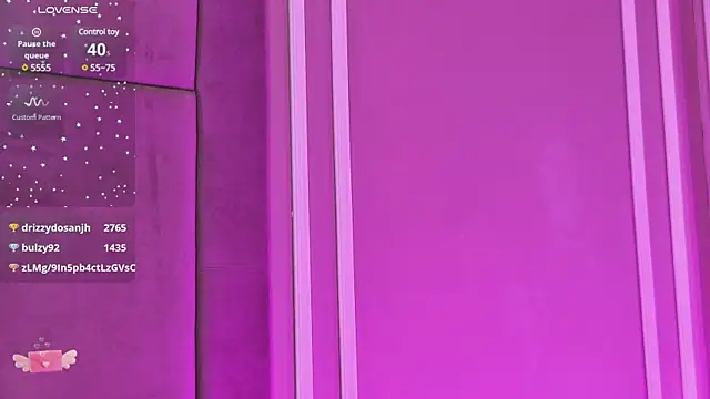 EmilyColle  online show from 10, 2, 2025