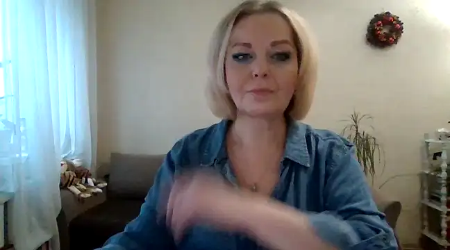 Snapshot of SofiyaPetrova chatting on 3, 2, 2025 SofiyaPetrova online show from 3, 2, 2025