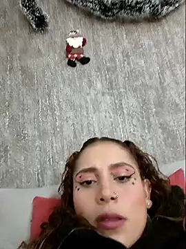 Snapshot of elibaker_ chatting on 3, 1, 2025 elibaker online show from 3, 1, 2025