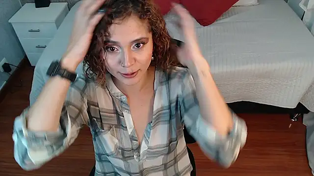 Snapshot of elibaker_ chatting on 7, 2, 2025 elibaker online show from 7, 2, 2025