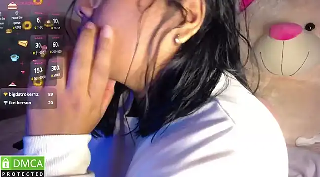 KittyHot20 online show from 5, 3, 2025