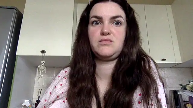 Karolina llove online show from 12, 10, 2025