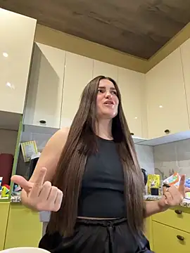 Karolina llove online show from 18, 11, 2025