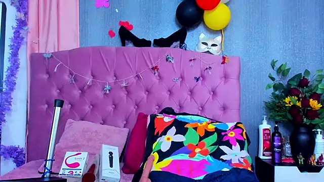 fuckmy megaboobs online show from 11, 1, 2025