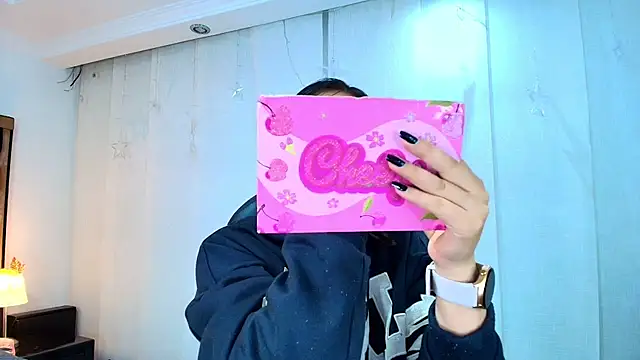 lina bedoya  online show from 7, 2, 2026