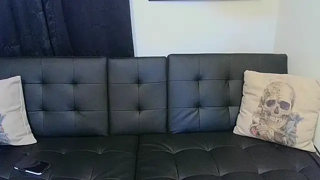 CrystalLakeXO online show from 8, 2, 2026