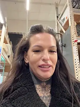 AileenInkOfficial online show from 15, 1, 2025